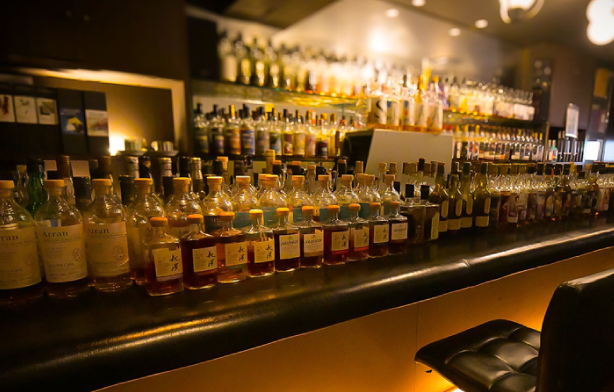 Bar Espace Rassurants（バー エスパスラシュラン）